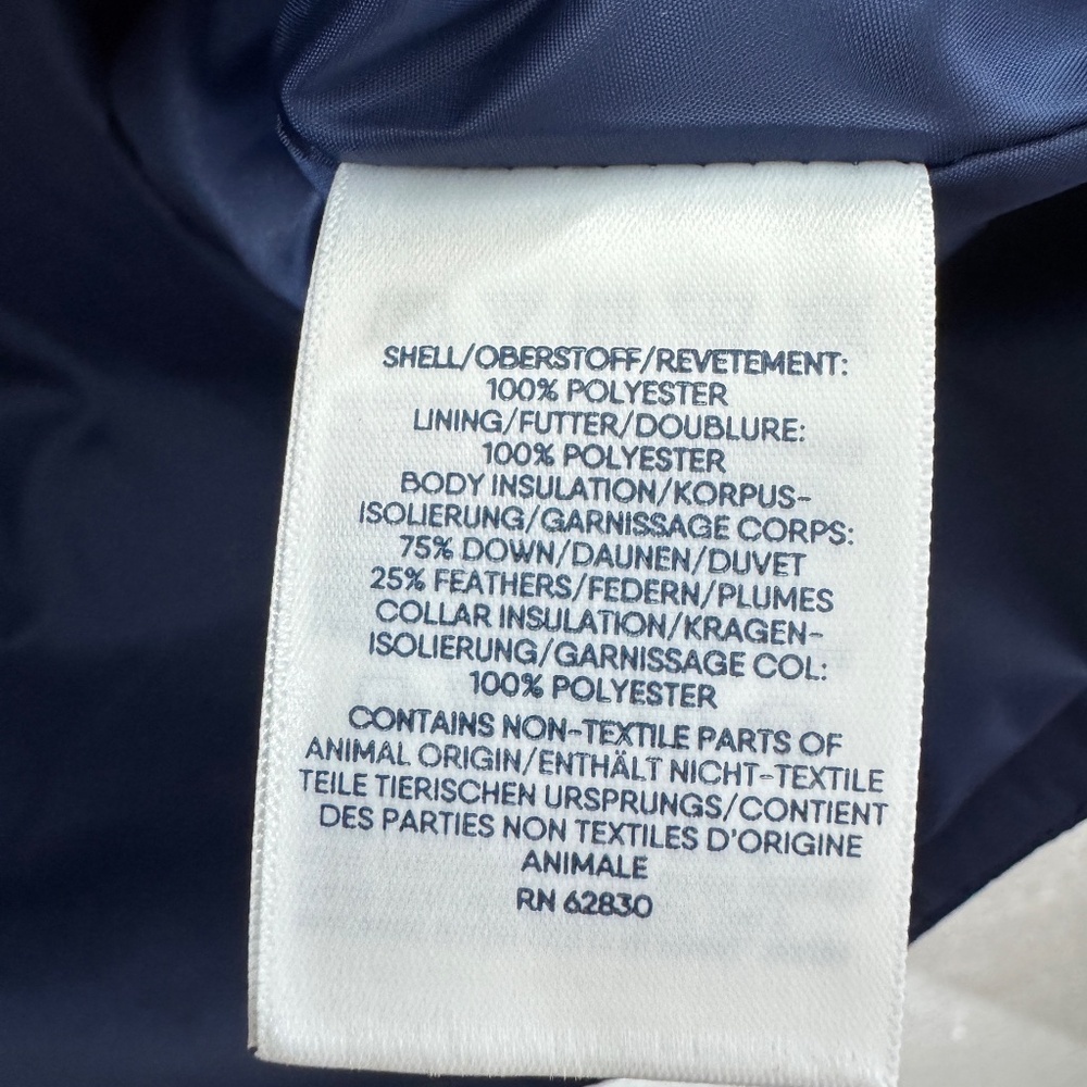 Lands’ End Women’s Navy Puffer Vest Quilted Zip Front Size M Cozy Winter Outdoor - Picture 7 of 8